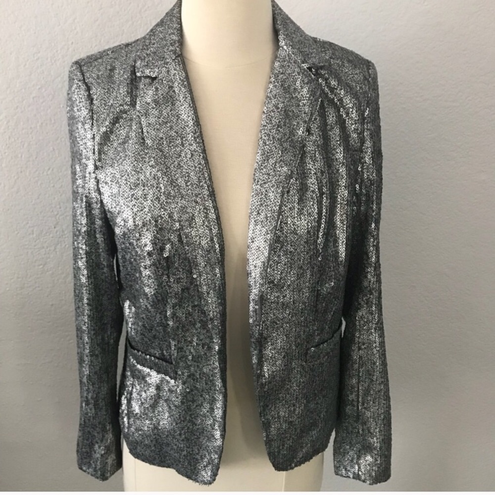 Lovely Michael Kors silver sequin blazer 4P